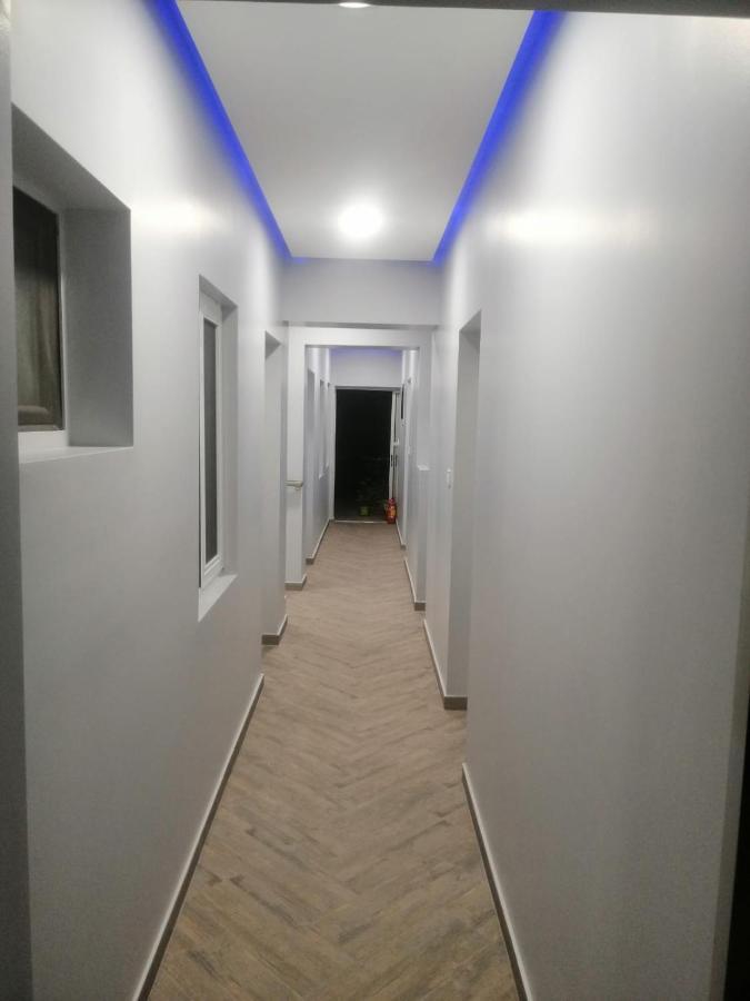 Little Hause Hotel ซากูเดีย ภายนอก รูปภาพ