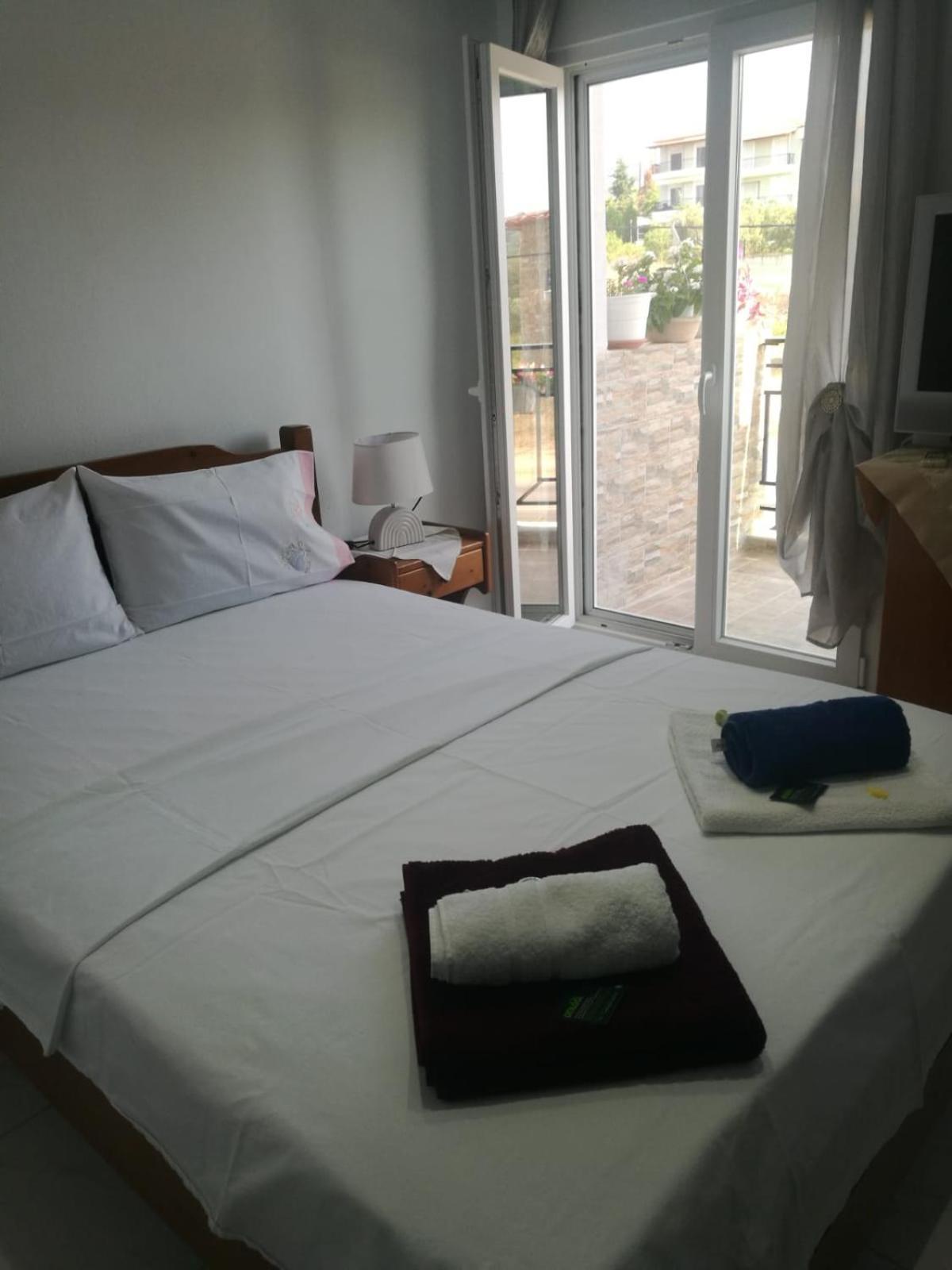 Little Hause Hotel ซากูเดีย ภายนอก รูปภาพ